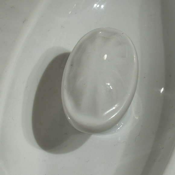 Spode  Fine Oven China  Covered  Casserole 2.5 Quart/ Oven to Table/ Oblong - Picture 3 of 10